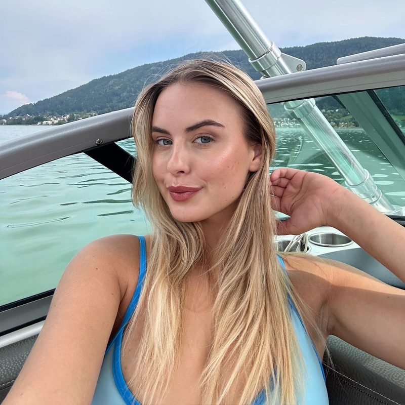 Acıbadem Escort — Acıbadem Escort Onie, fotoğraf 4 / 4